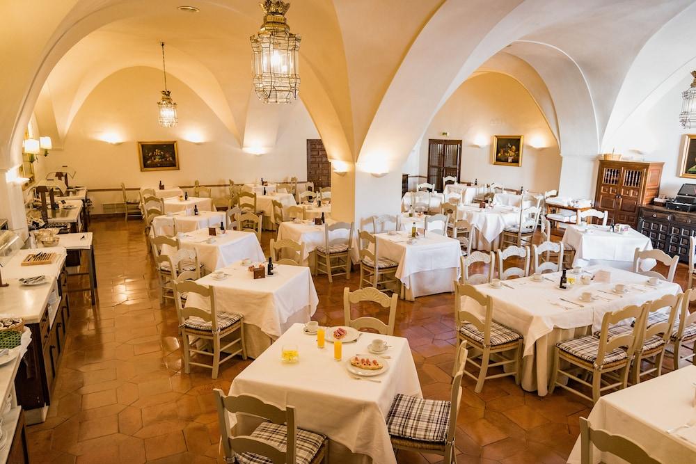 Parador De Mérida Exterior photo